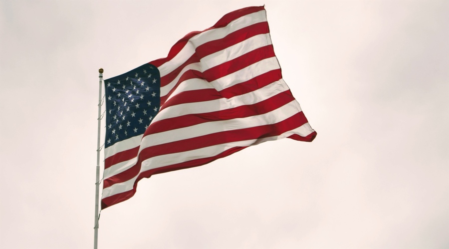 摩根士丹利:苹果(AAPL.US)应用商店收入7月加速增长,Epic诉讼未见负面影响