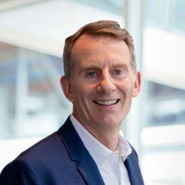 AI资本支出助力美国GDP增长0.5% Pantheon Macroeconomics指出科技设备与软件投资成经济新引擎