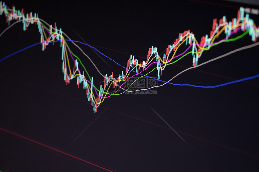 IDC:2025年第二季度中国游戏笔记本市场增速达24.3%,大幅超出消费PC整体增速